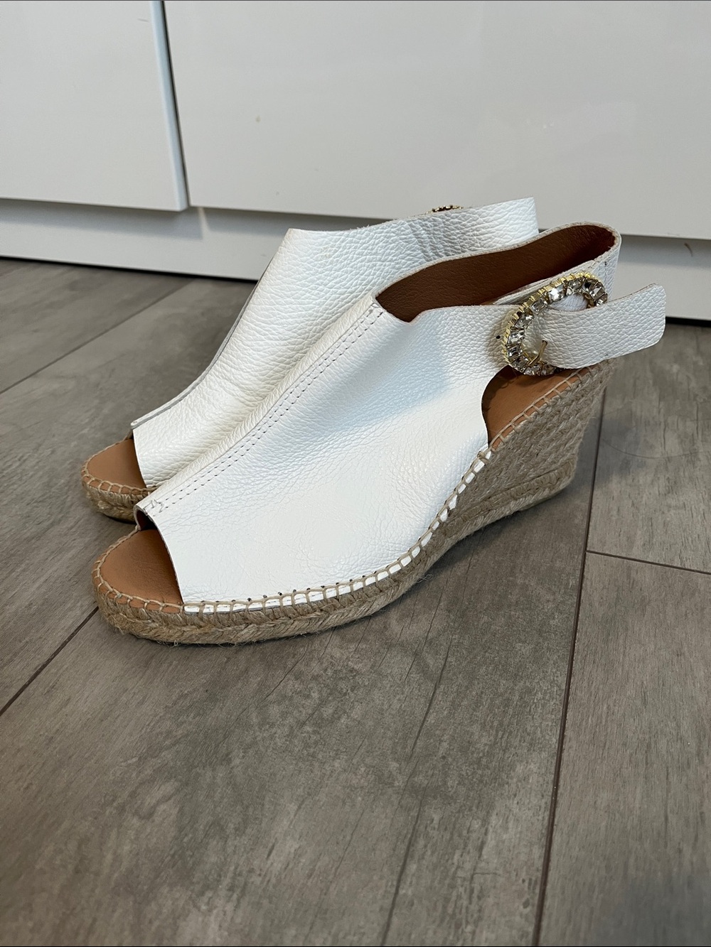 New MAYPOL White Leather Espadrille Wedge Sandals with Deco Buckle, Size 40/8.5